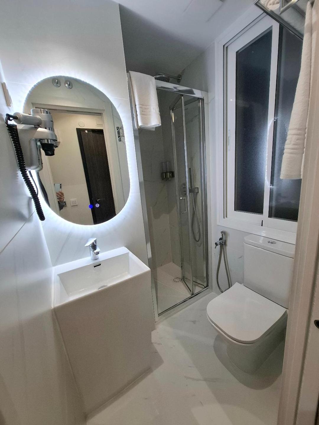 Hostal San Blas Μαδρίτη Εξωτερικό φωτογραφία