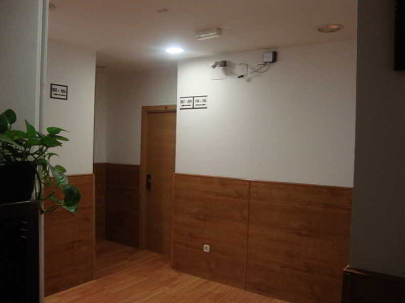 Hostal San Blas Μαδρίτη Εξωτερικό φωτογραφία